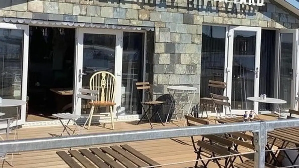 The Yard Cafe – cake shop in Cargreen, Saltash